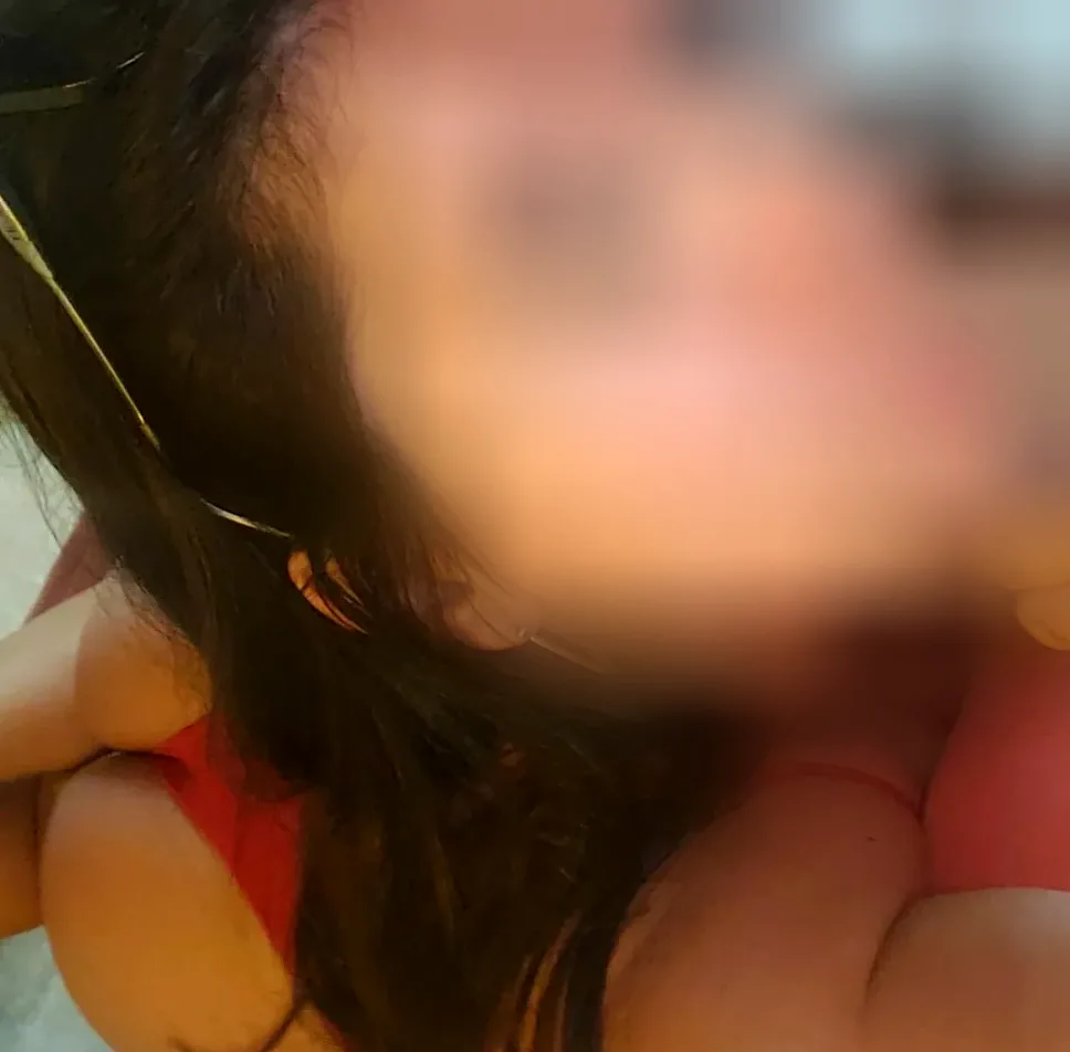 Thea, 30